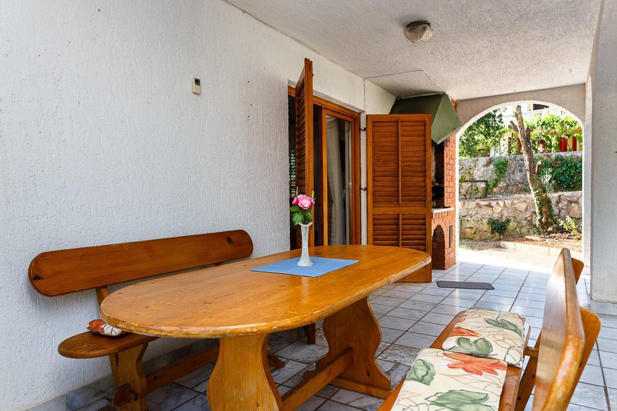 Apartments Seka リスィカ 部屋 写真