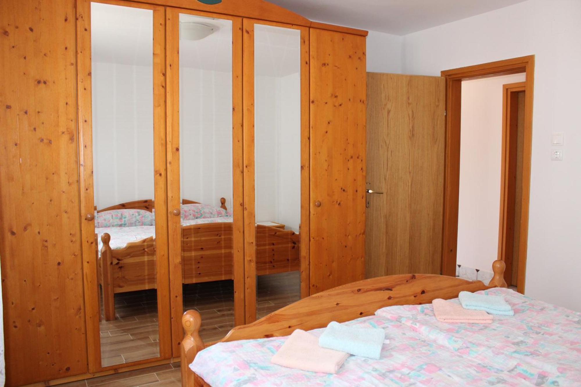 Apartments Seka リスィカ 部屋 写真